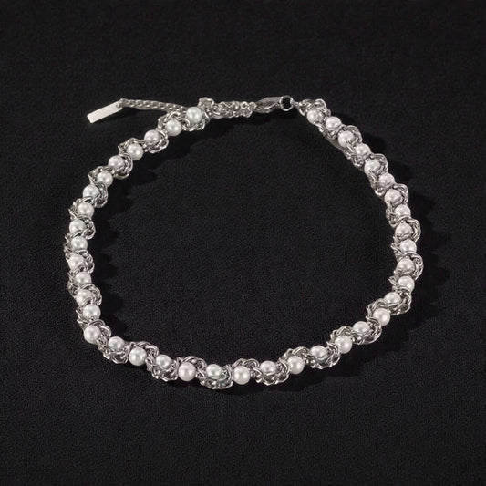 The Infinite Pearl Chain